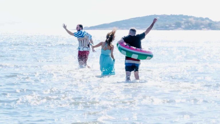 «Η ΣΤΙΓΜΗ ΤΟΥ ΕΘΝΟΥΣ» Ελληνική κοινωνική σάτιρα του Κώστα Κουτρούλη | Από 25 Οκτωβρίου 2026 | Θέατρο Κ4