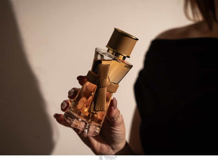 Max Mara Le Parfum: Όταν η διαχρονική κομψότητα της μόδας γίνεται άρωμα – Ένα ταξίδι στον κόσμο της Max Mara ανέδειξε την έμπνευση πίσω από το εμβληματικό Le Parfum