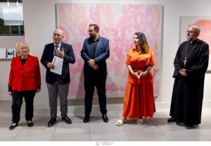 “Floral Meteorites from Armenia” της Sarko Meené στην Kourd Gallery