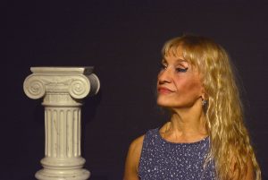 ‘Η Μονίκ’ – Φιλέλλην ή μήπως το αντίθετο; του Αλέξανδρου  Αδαμόπουλου | Πρεμιέρα 7 Νοεμβρίου | Θέατρο ΕΝ-Α